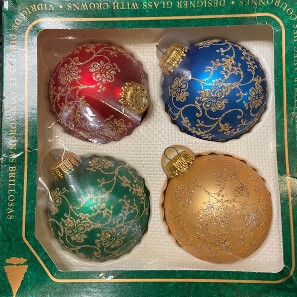 Krebs Ornaments - Picture 1 of 2